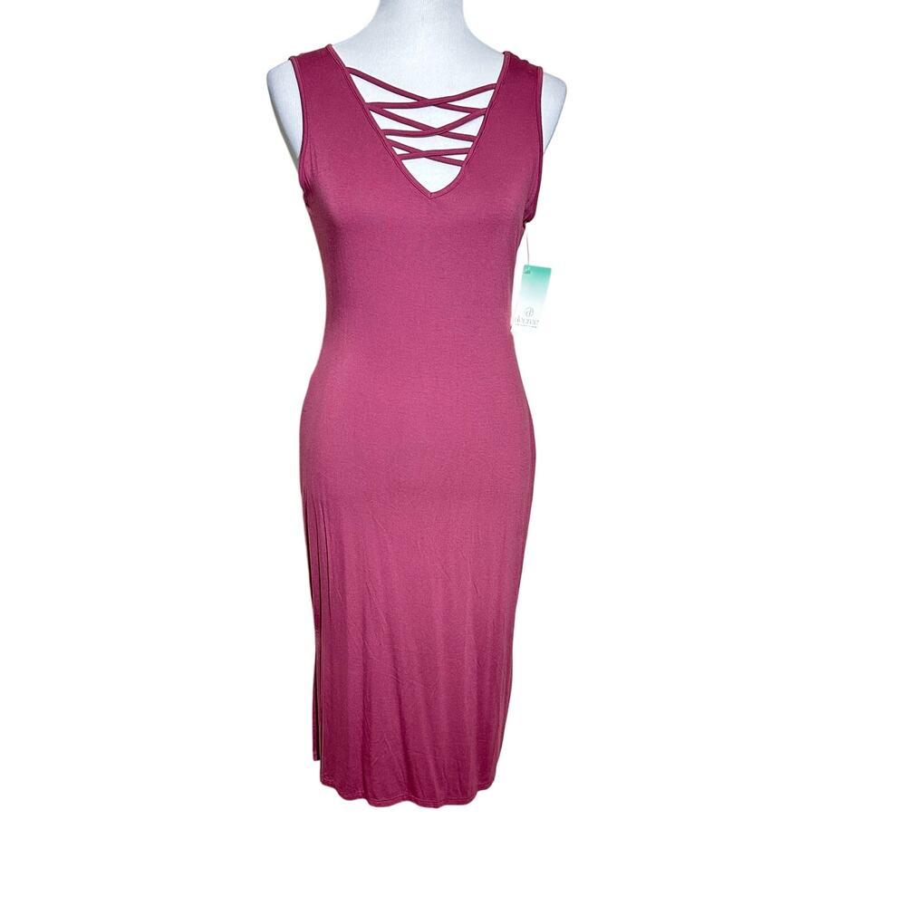 Decree Midi Dress Criss-Cross Detail at the Chest and a V-Neckline Sz M NWT